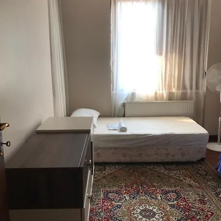 בית אירוח Sengul Villa