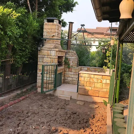 בית אירוח Sengul Villa מרמריס