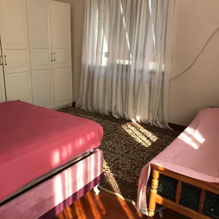 Sengul Villa Gazde/Camere de închiriat