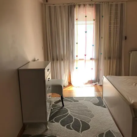Gazde/Camere de închiriat Sengul Villa Marmaris