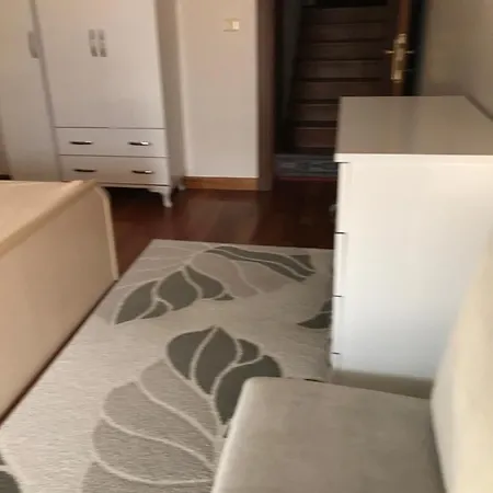Sengul Villa Gazde/Camere de închiriat *